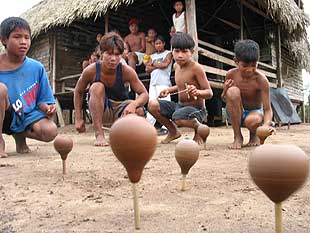 Brincadeiras em todo lugar: Jogos indígenas 