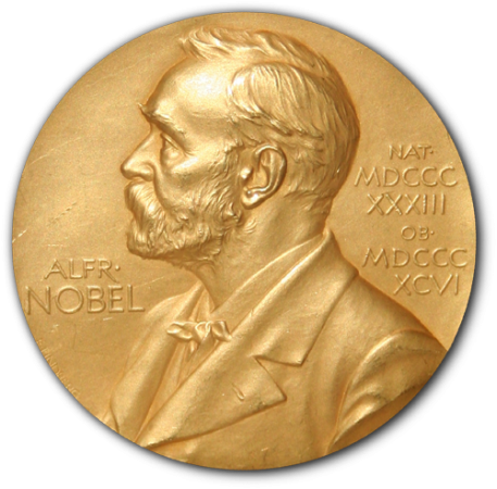 O prêmio Nobel tem esse nome em homenagem a um importante inventor sueco, o Alfred Nobel, que criou a dinamite, invento que auxilia na construção de túneis e canais. (foto: Fundação Nobel / Wikimedia Commons / <a href=https://creativecommons.org/licenses/by-sa/3.0/br/>CC BY-SA 3.0</a>).