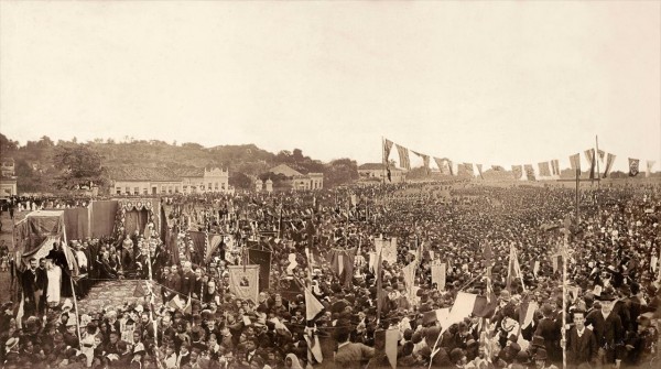 Missa campal celebrada em ação de graças pela abolição da escravatura no Brasil em 1888. (foto: Antônio Luiz Ferreira)
